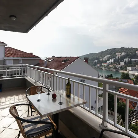 K-apartments *