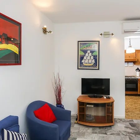 K-apartments アパート *